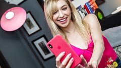 Blonde Babe Mackenzie Moss POV Sex Vid She Finishes the Job