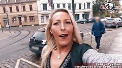 MATURE GIRL PICKS UP GIRL FOR FIRST TIME LESBIAN EROCOM DATE